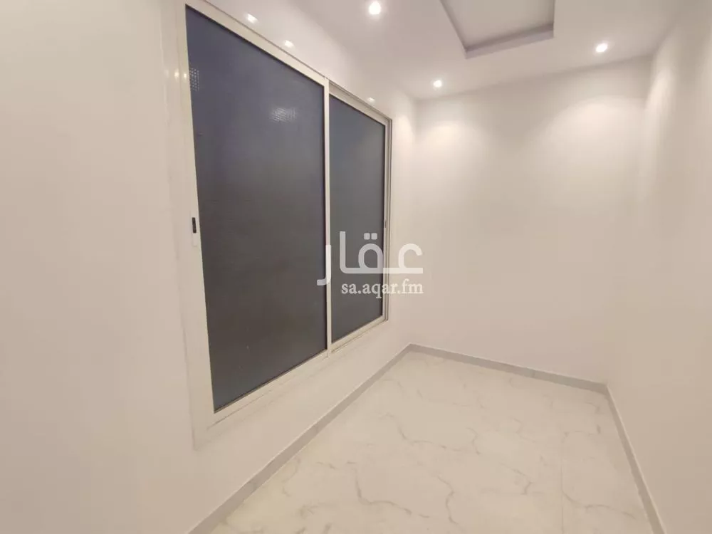 فيلا 5 غرف في الرمال 5