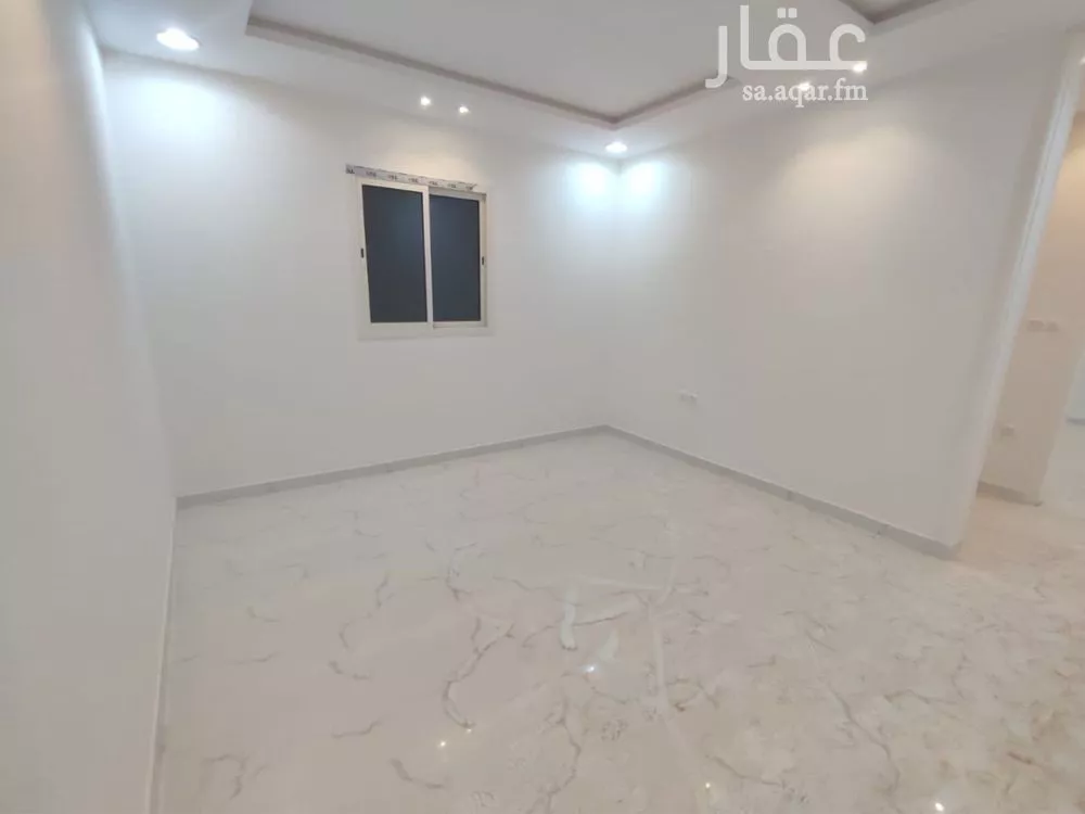 فيلا 5 غرف في الرمال 7