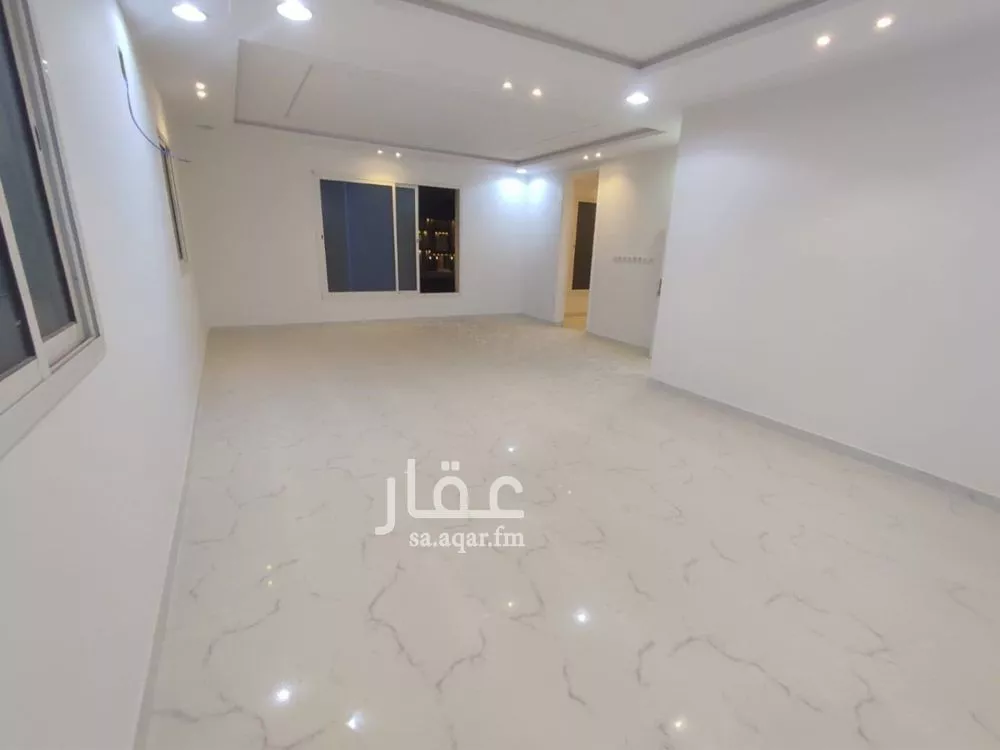 فيلا 5 غرف في الرمال 9