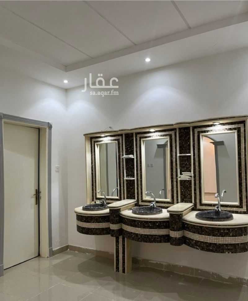6 bedroom villa in Okaz, Riyadh 11