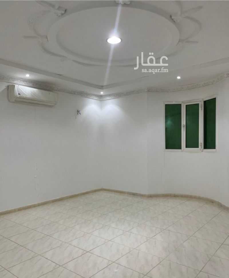 6 bedroom villa in Okaz, Riyadh 8