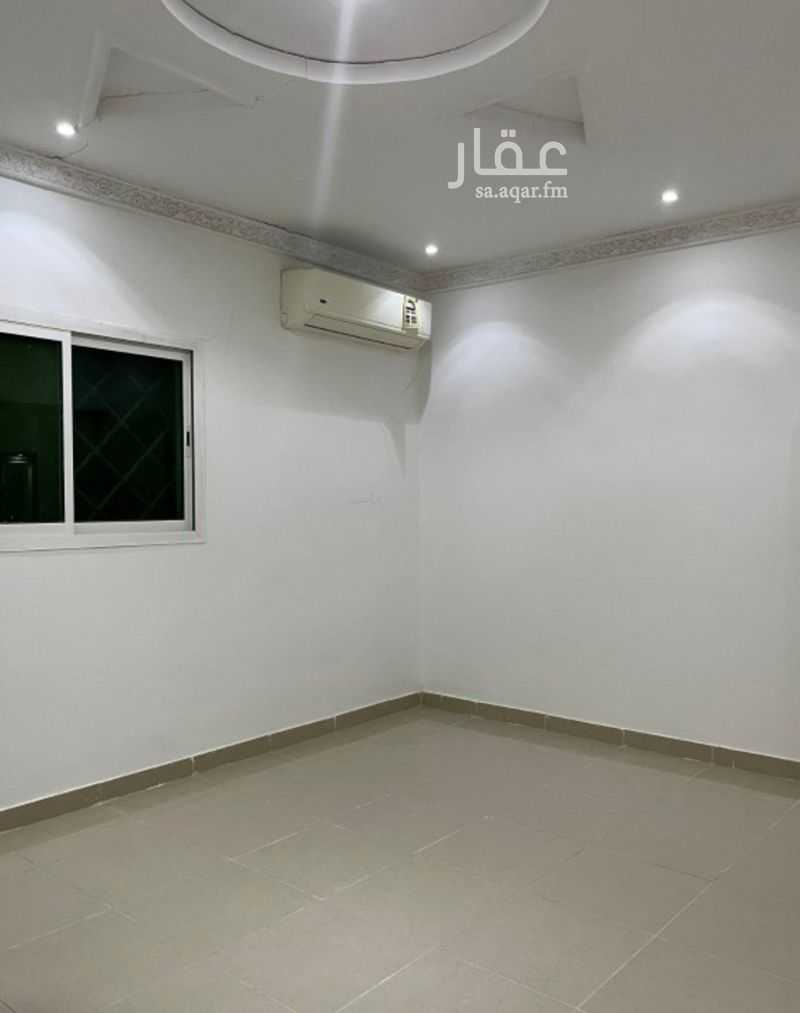 6 bedroom villa in Okaz, Riyadh 10