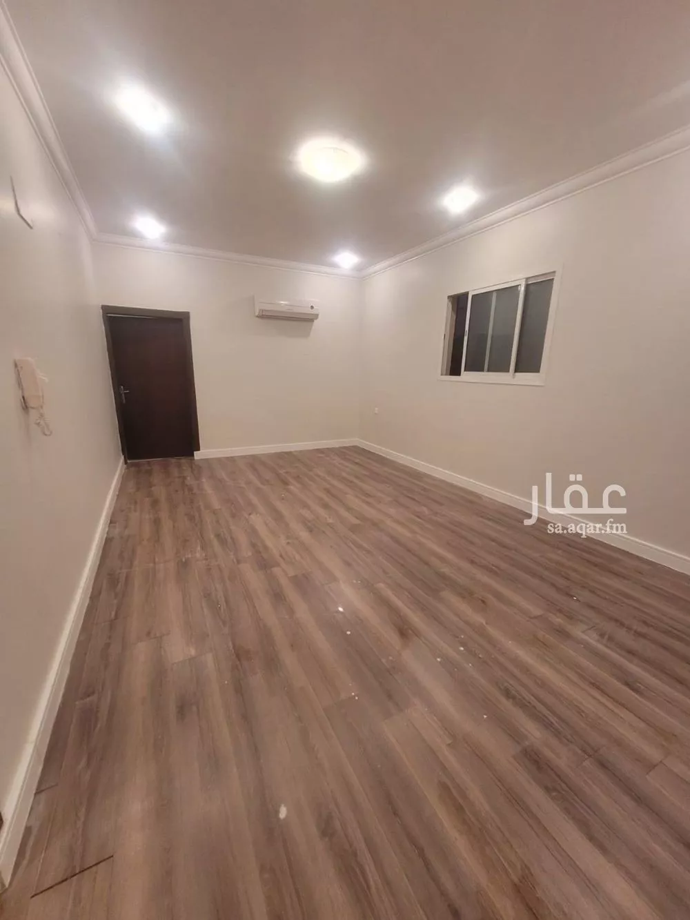 3 bedroom floor in Al Yasmin 5