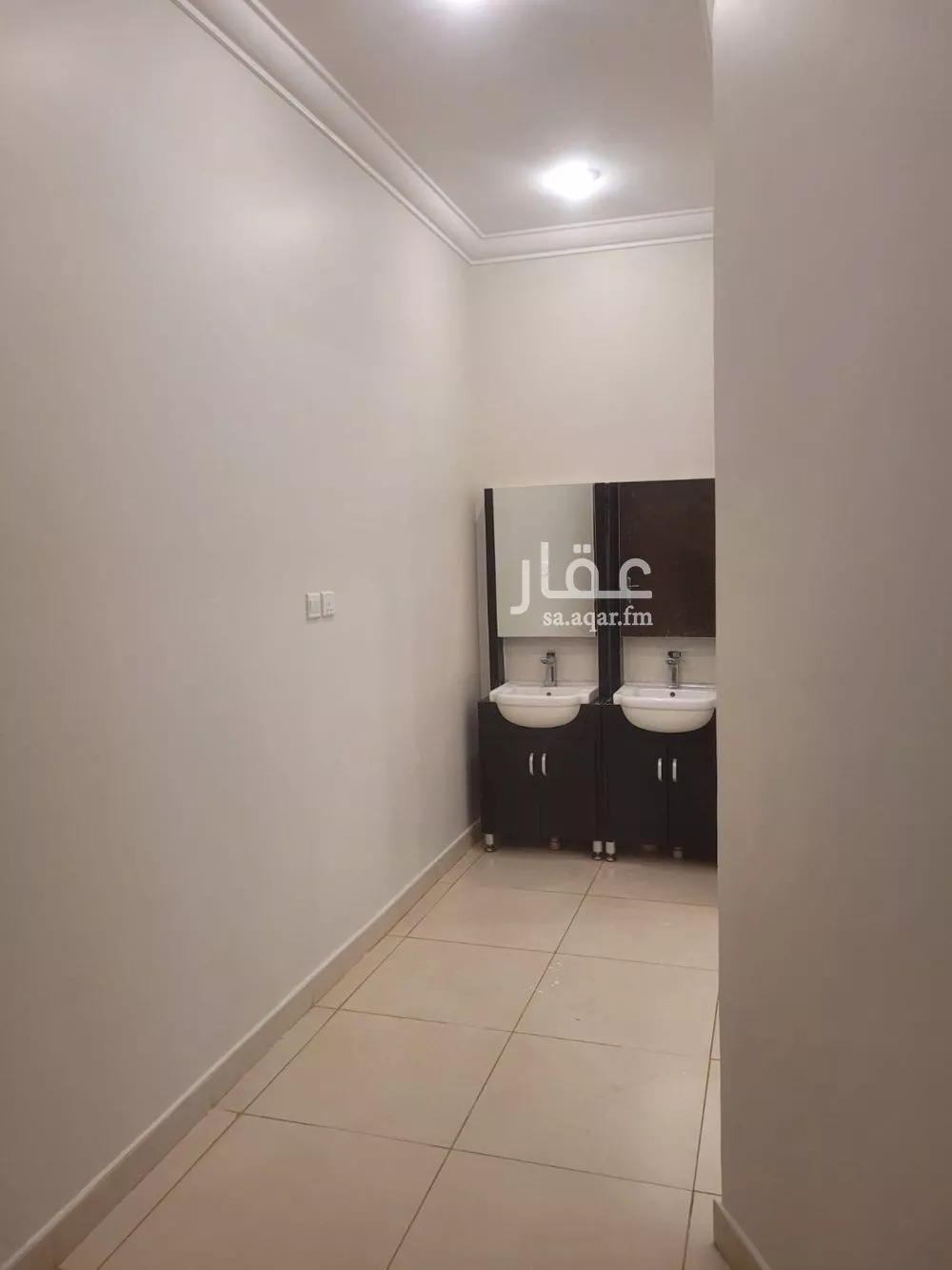 3 bedroom floor in Al Yasmin 10
