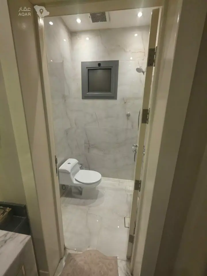 4 bedroom villa in Al Munsiyah, Riyadh 7