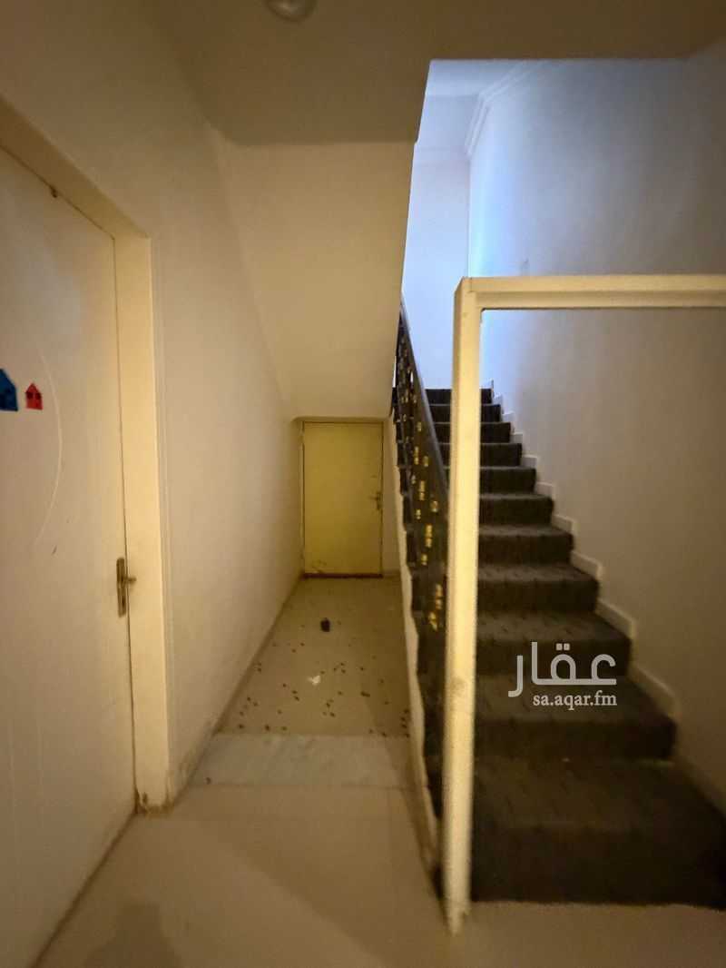 6 bedroom villa in Dirab, Riyadh 9