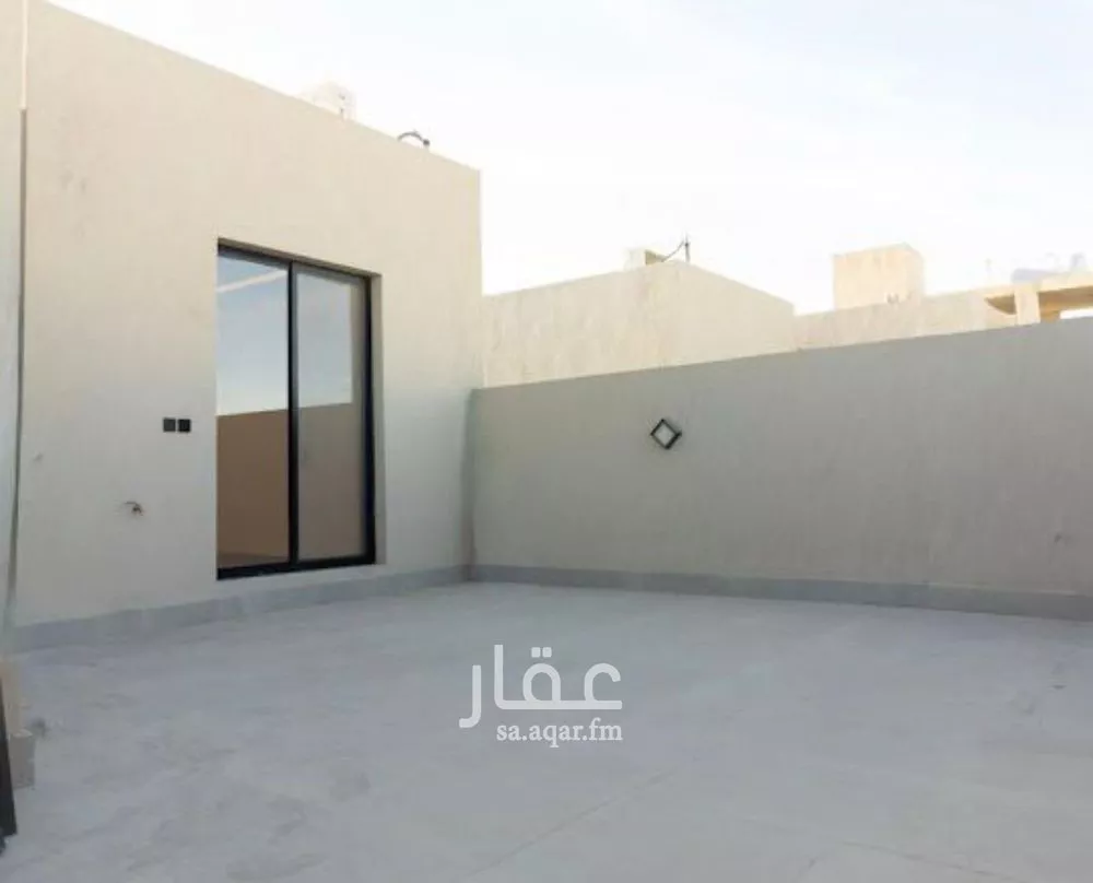 4 bedroom floor in Al Aridh 11