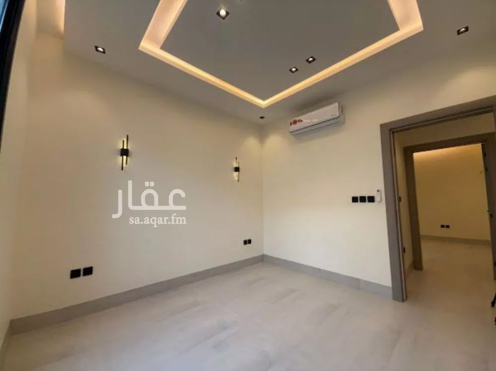 4 bedroom floor in Al Aridh 7