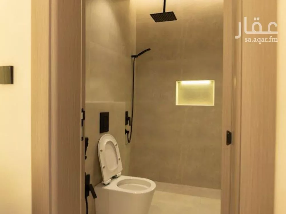 4 bedroom floor in Al Aridh 10