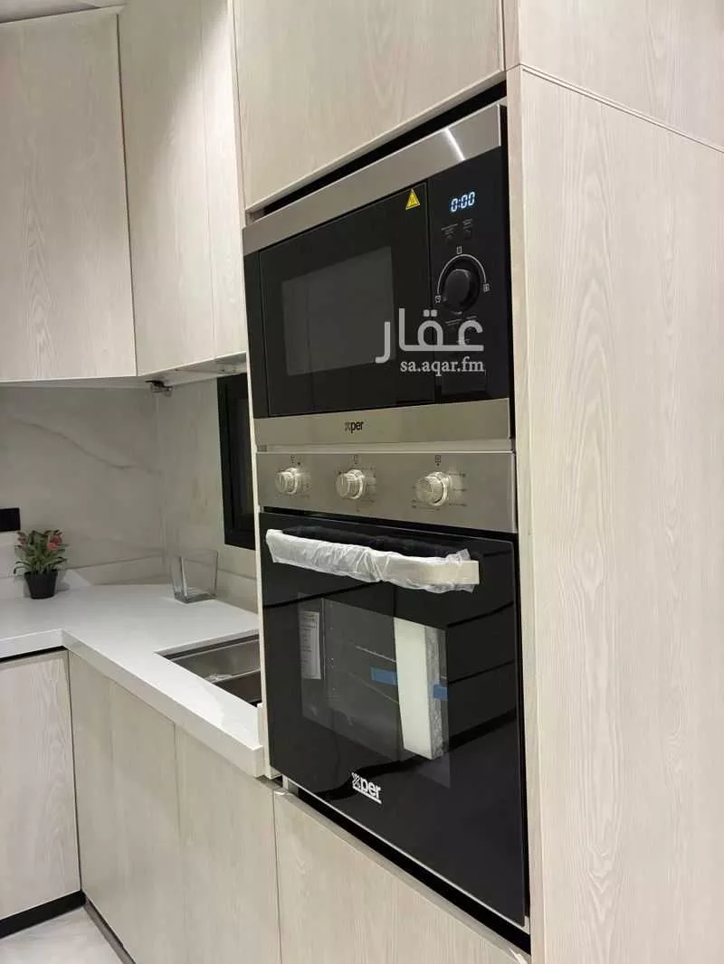 دور 4 غرف في العارض 11