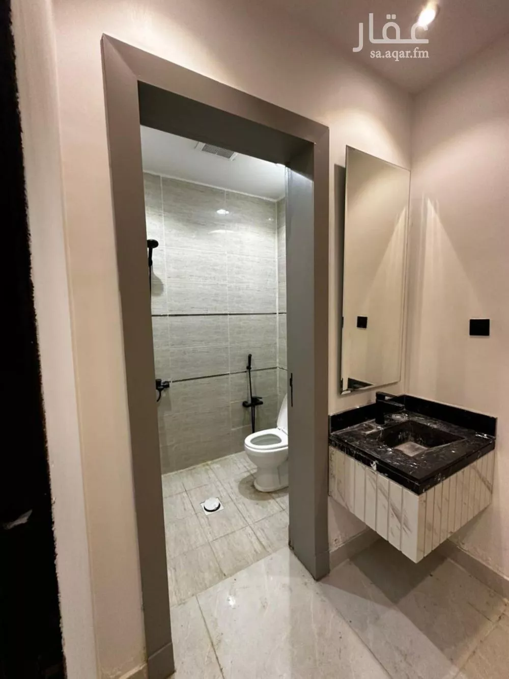 4 bedroom floor in Badr 5