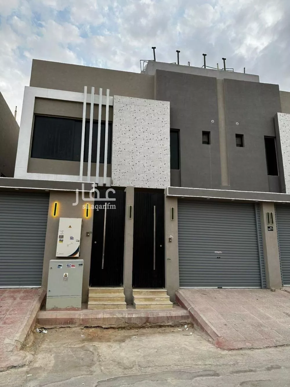 4 bedroom floor in Badr 8