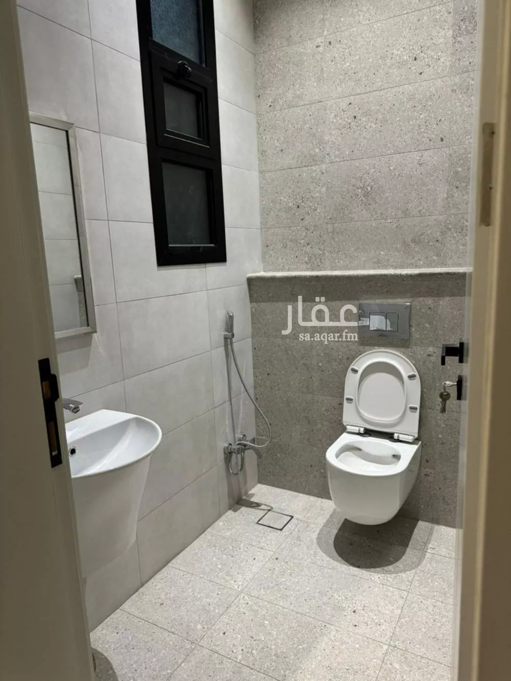 4 bedroom floor in Al Aridh 2