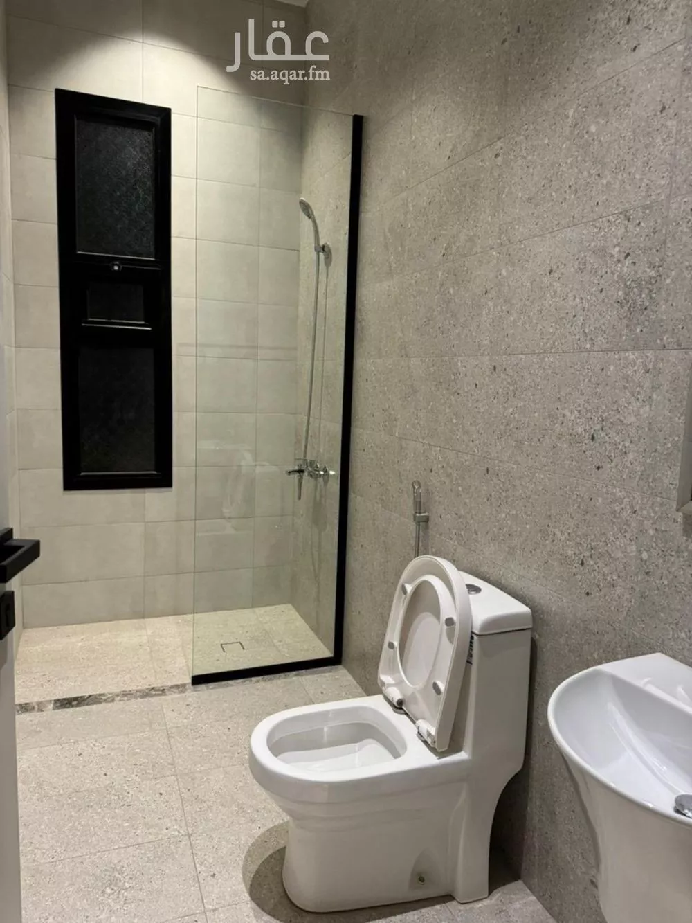 4 bedroom floor in Al Aridh 12