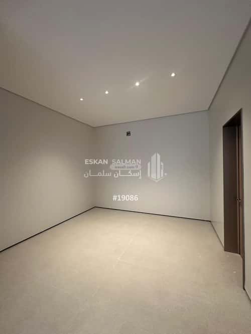 5 bedroom floor in Al Janadriyah 10