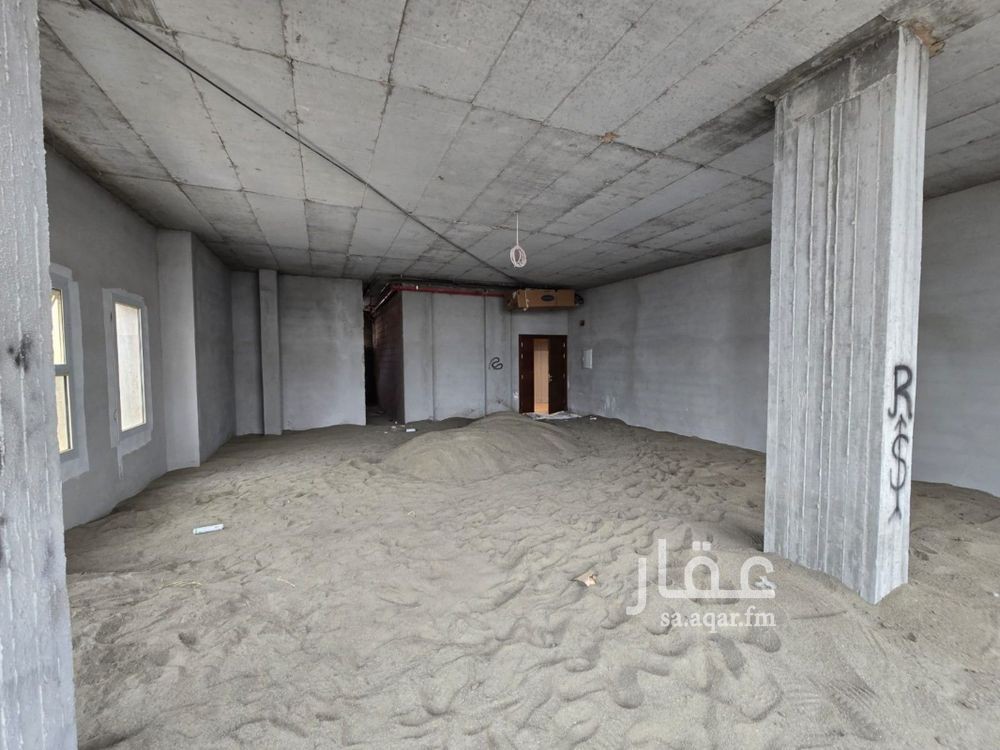 1 bedroom office in Al Rawdah, Jeddah 6