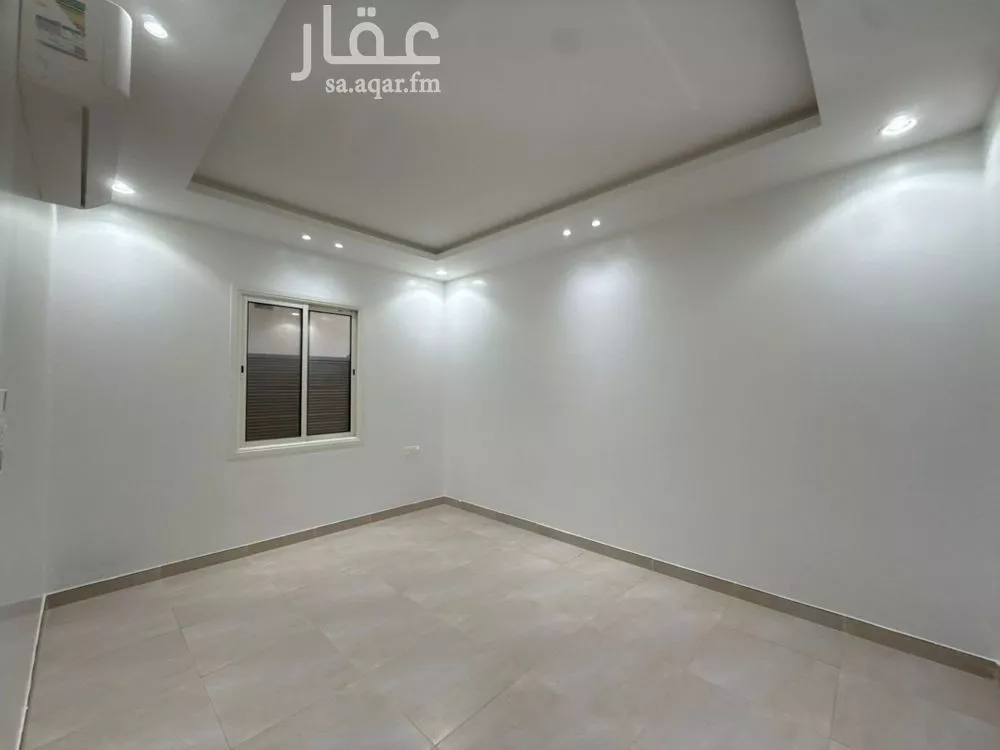 دور 4 غرف في العارض 4