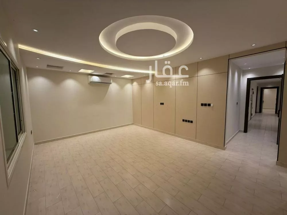 3 bedroom floor in Al Aridh 6
