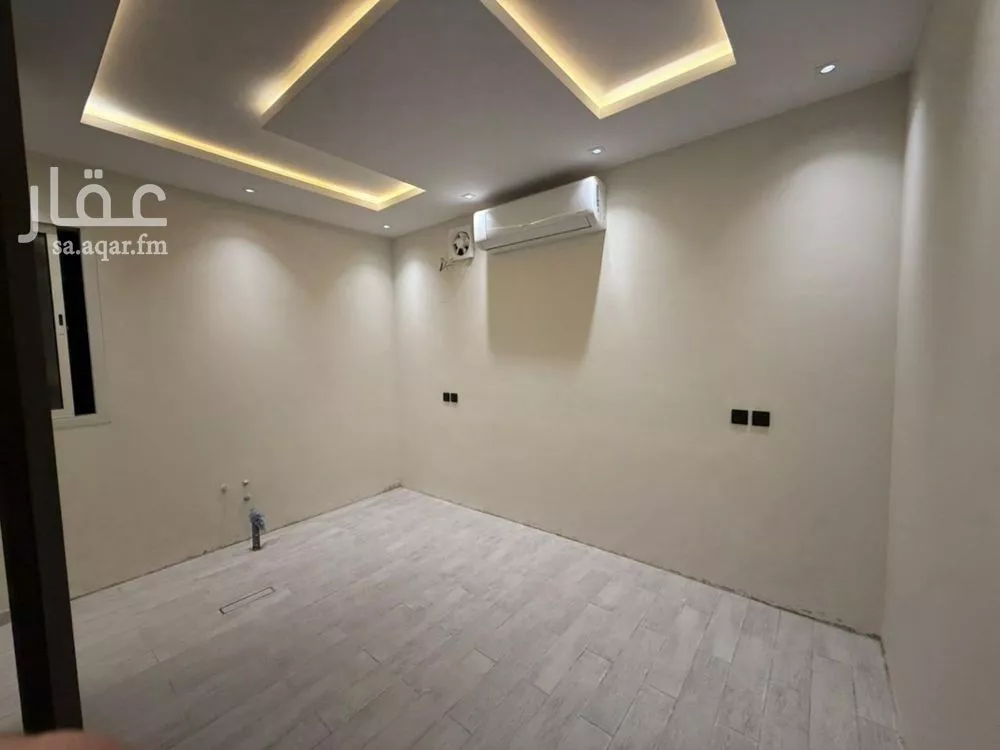 3 bedroom floor in Al Aridh 8