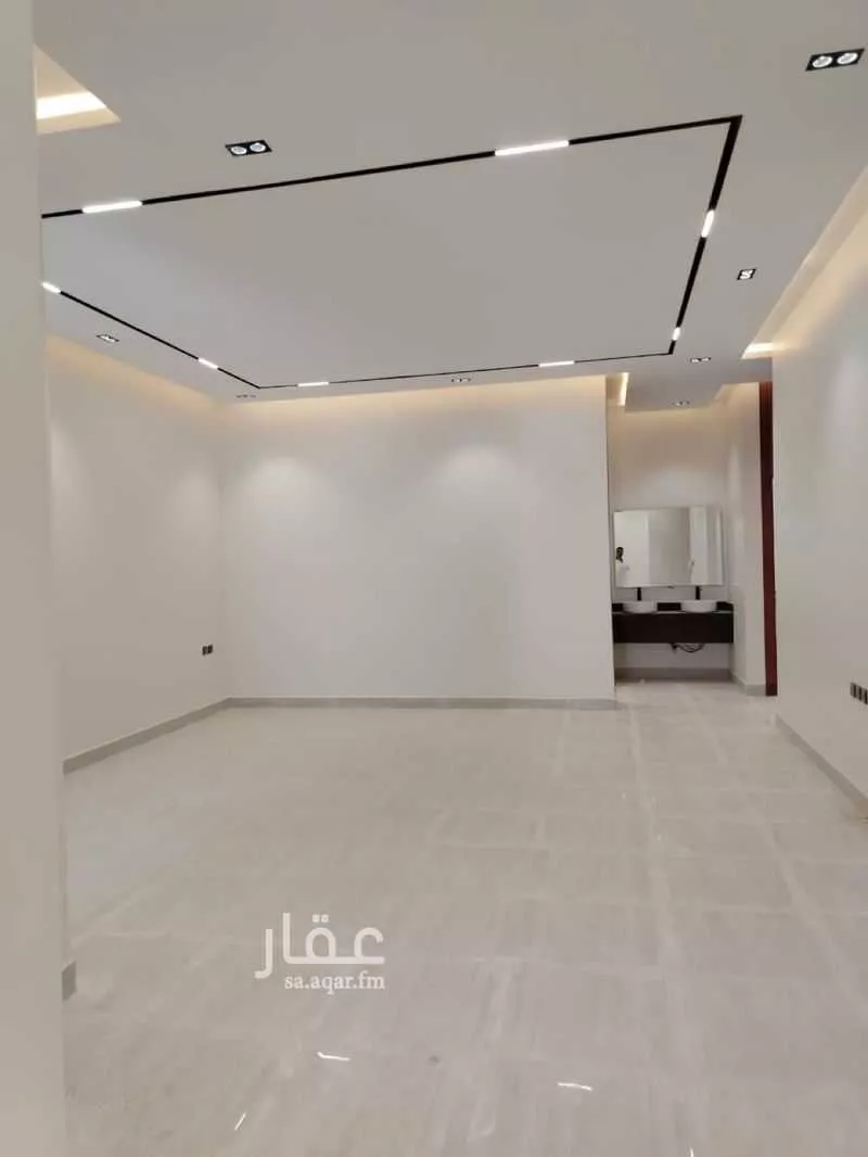 5 bedroom floor in Ash Sharq 2