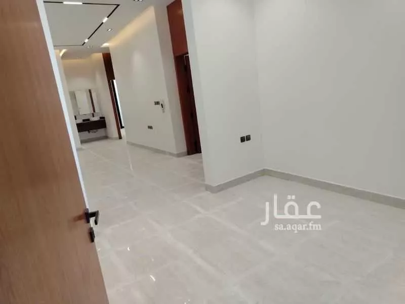 5 bedroom floor in Ash Sharq 9