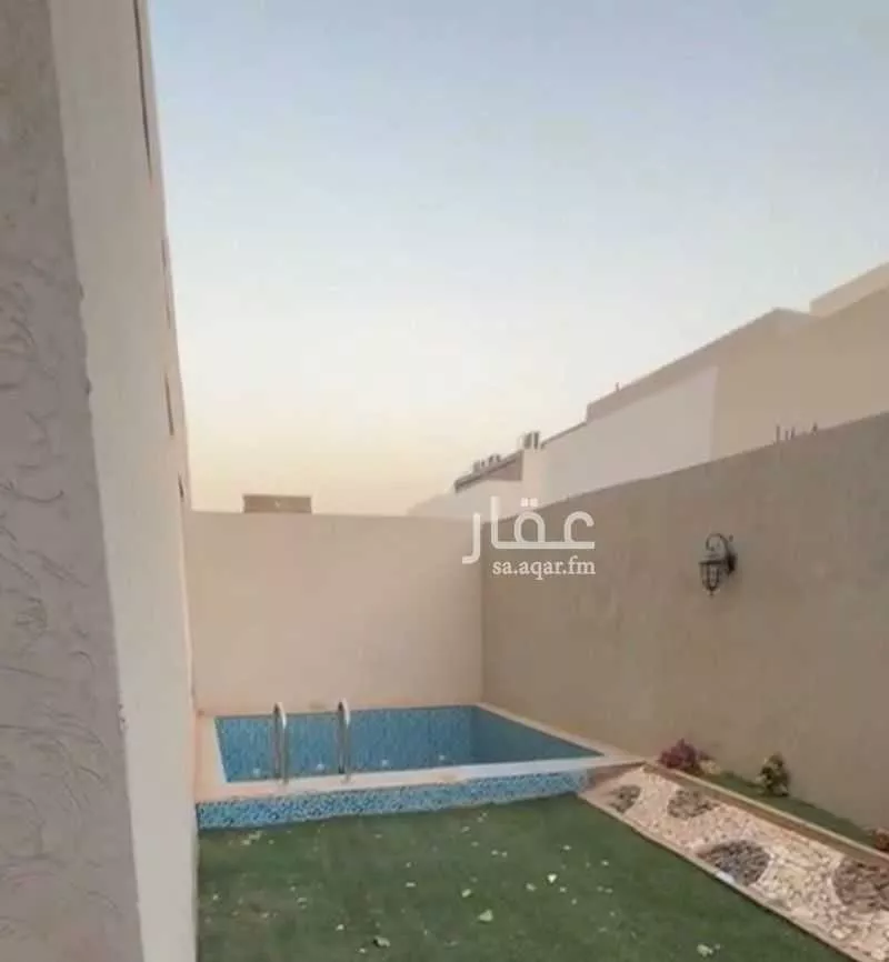 فيلا 11 غرف في عكاظ 3