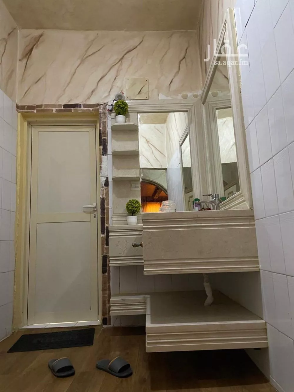 4 bedroom floor in As Suwaidi 8