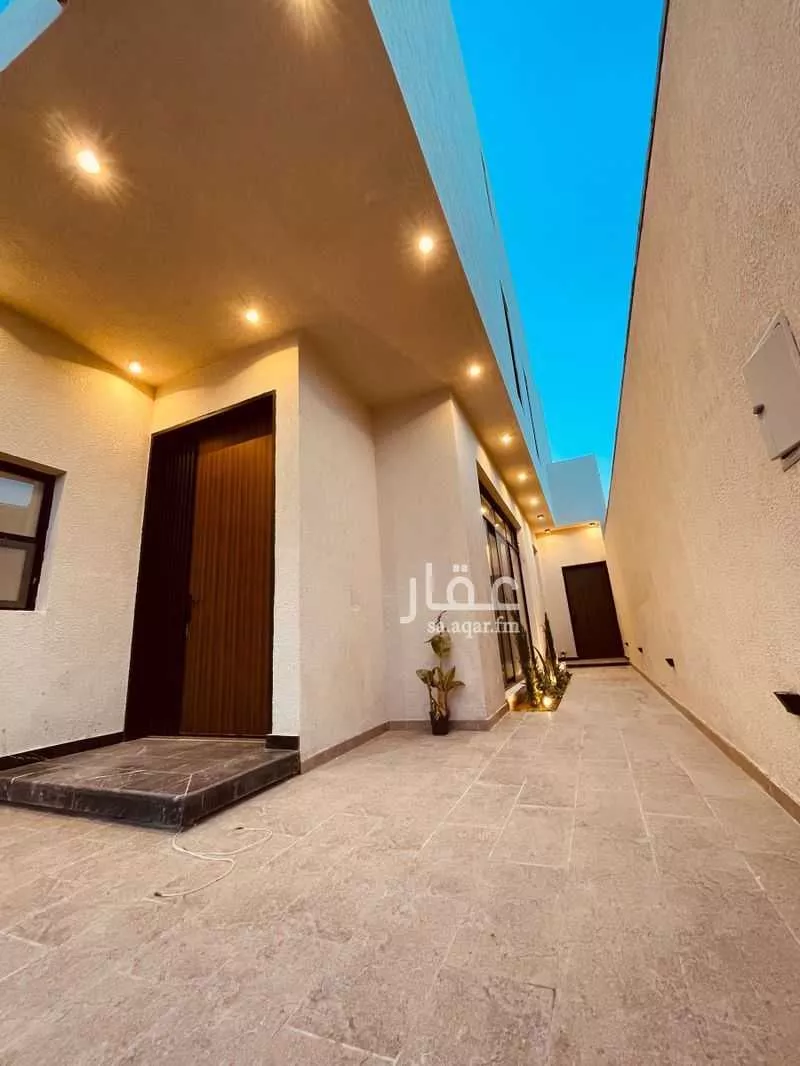 4 bedroom villa in Al Rimal 6