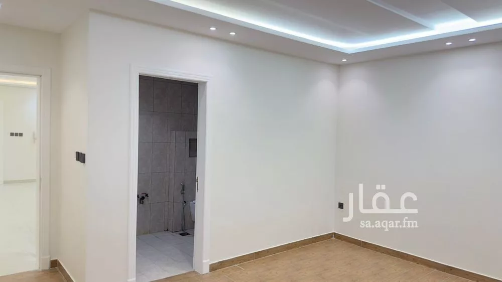 دور 3 غرف في النرجس 13