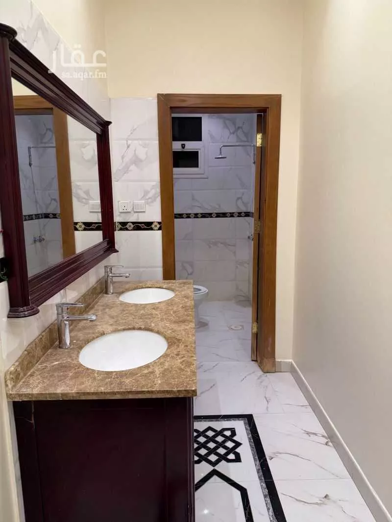 6 bedroom floor in Irqah 7