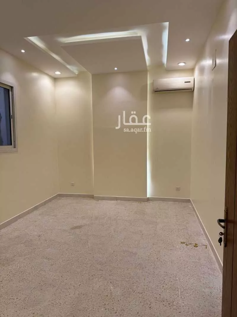 6 bedroom floor in Irqah 9