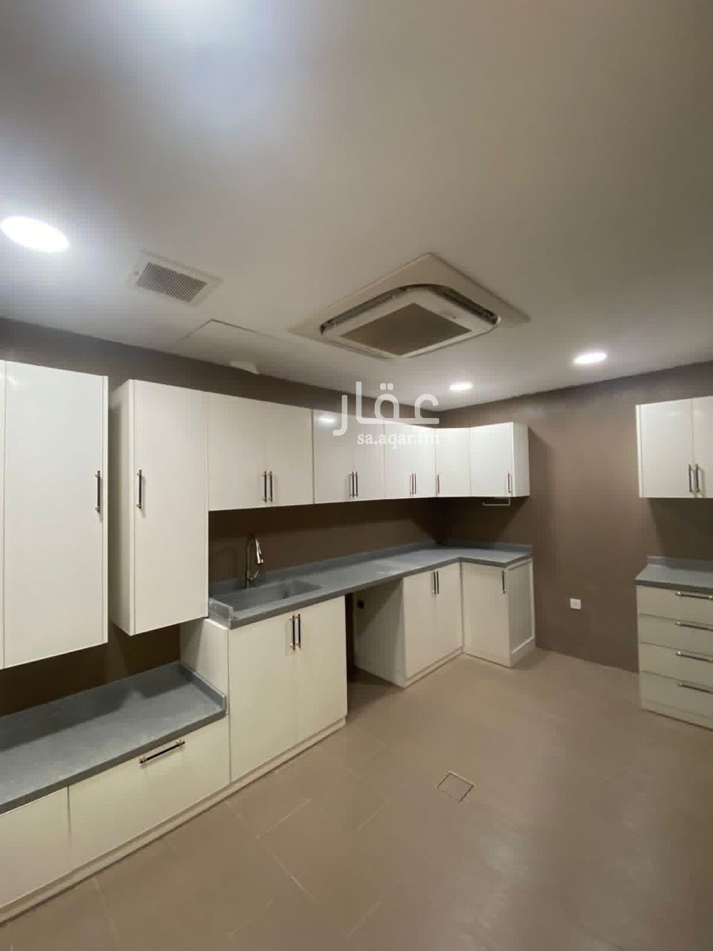 2 bedroom apartment in Al Jamiah, Eastern Province 4
