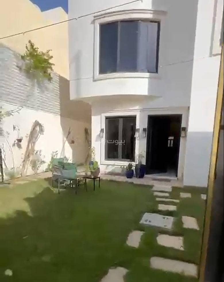 4 bedroom villa in Qurtubah, Riyadh 9