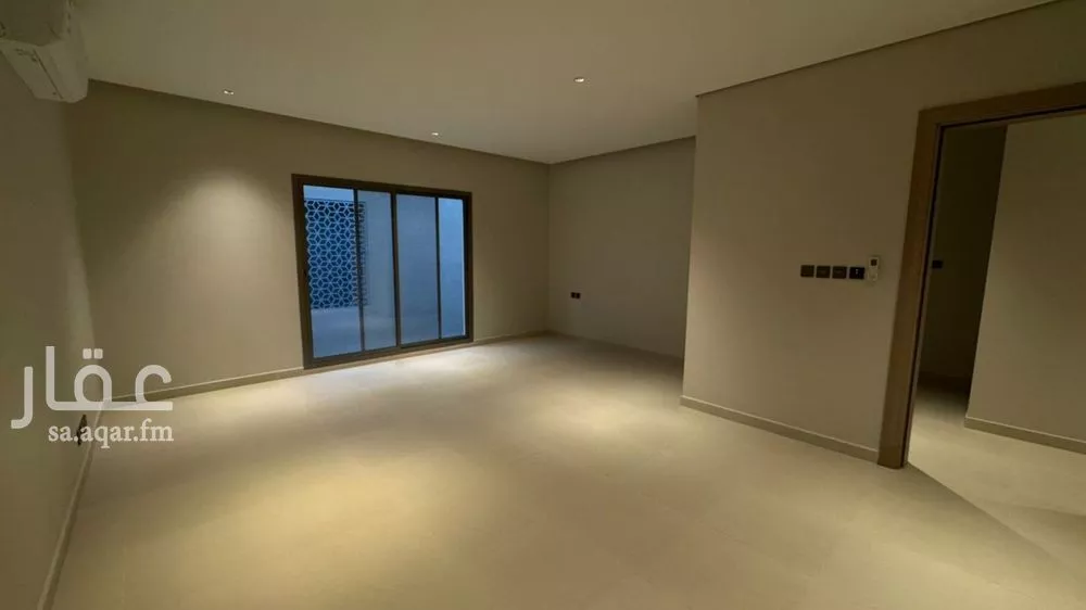 4 bedroom floor in Al Aridh 12