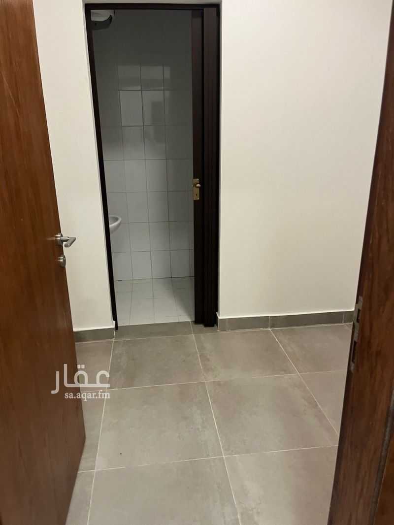 شقة 4 غرف في النرجس، الرياض 4