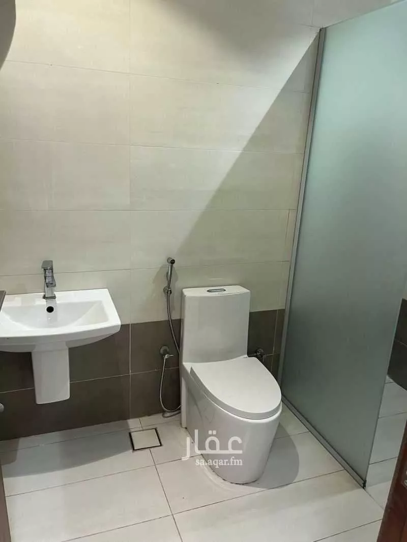 شقة 4 غرف في النرجس 8
