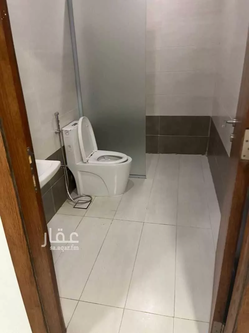 شقة 4 غرف في النرجس 10