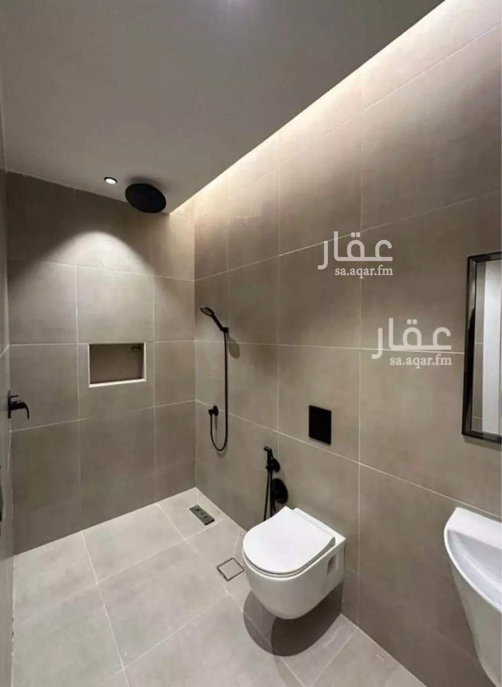 3 bedroom apartment in Al Aridh 4