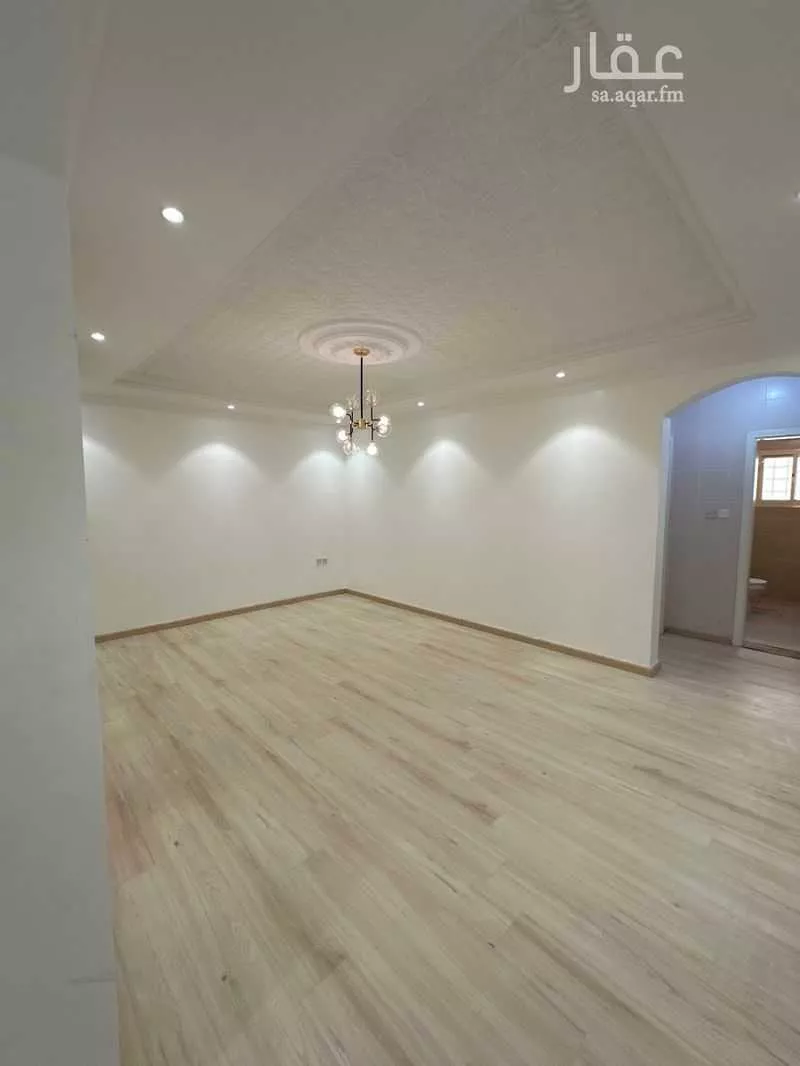 5 bedroom floor in Al Samer 7