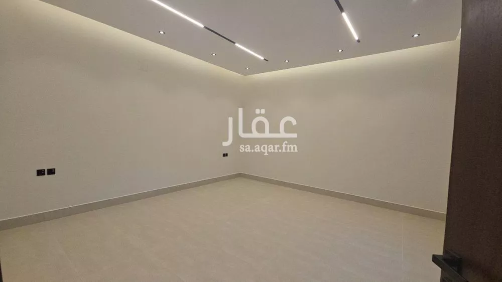 فيلا 6 غرف في ظهرة لبن 13