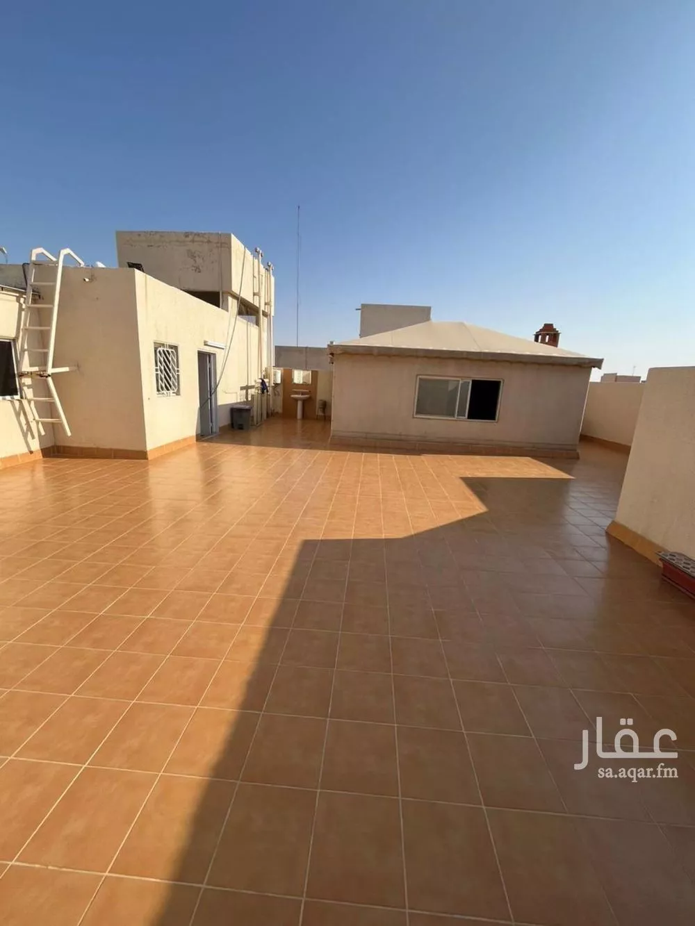 5 bedroom floor in As Suwaidi Al Gharabi 8