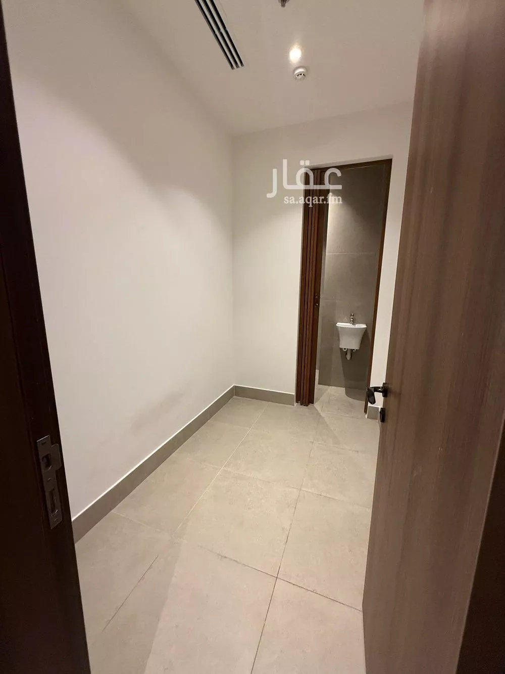 3 bedroom apartment in Al Hizam Al Thahabi, Eastern Province 7
