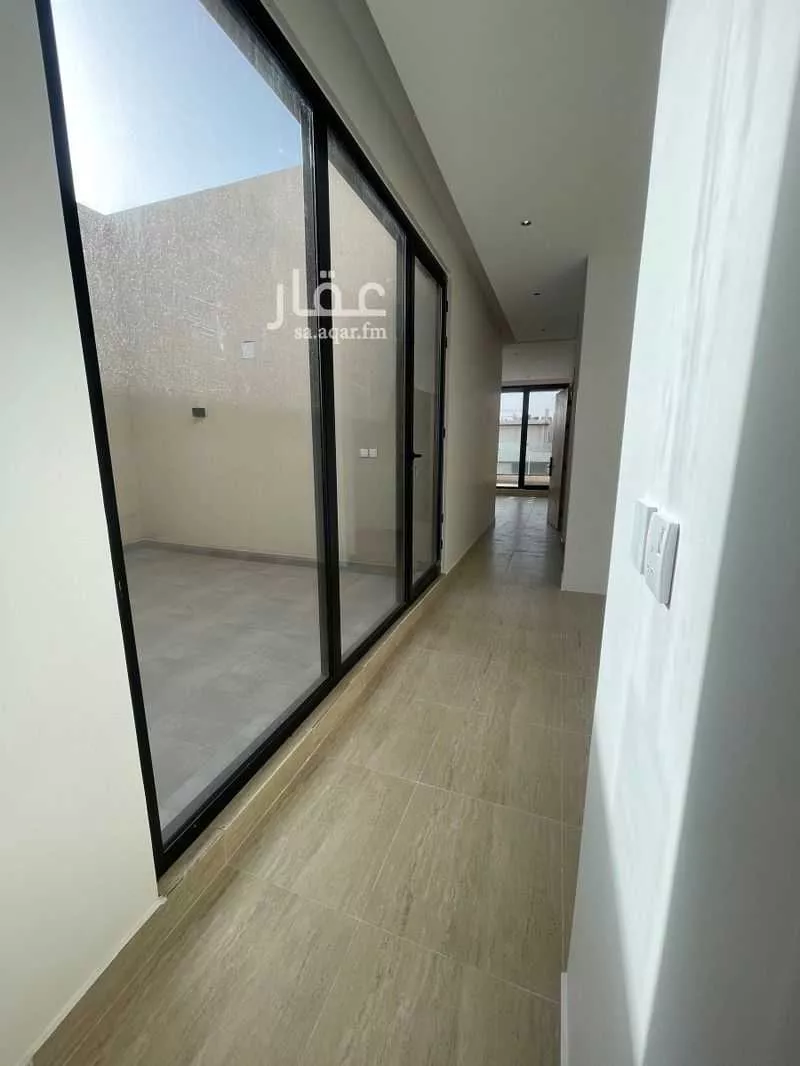 4 bedroom floor in Al Aqiq 2