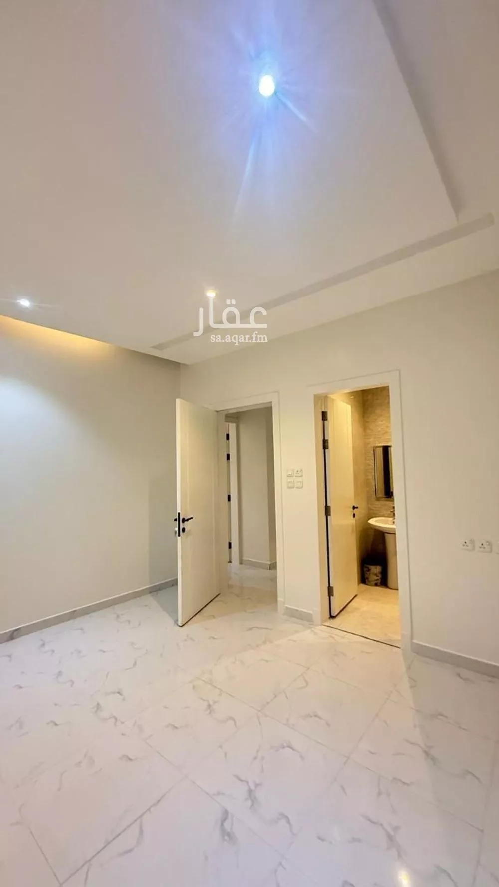 دور 4 غرف في النرجس 9