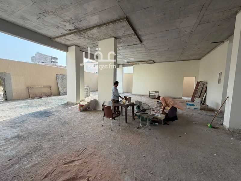 shop in Al Shati, Jeddah 16