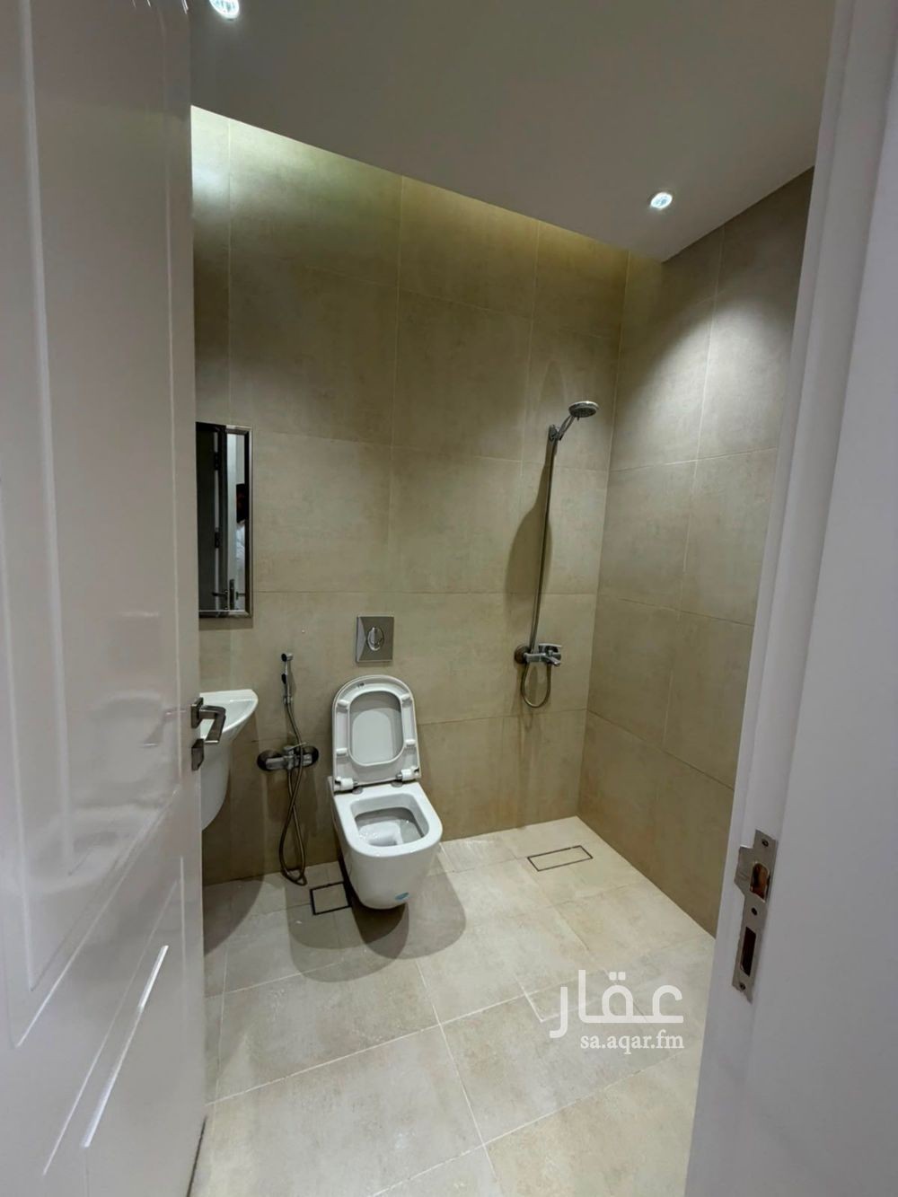 شقة 4 غرف في غرناطة، الرياض 2