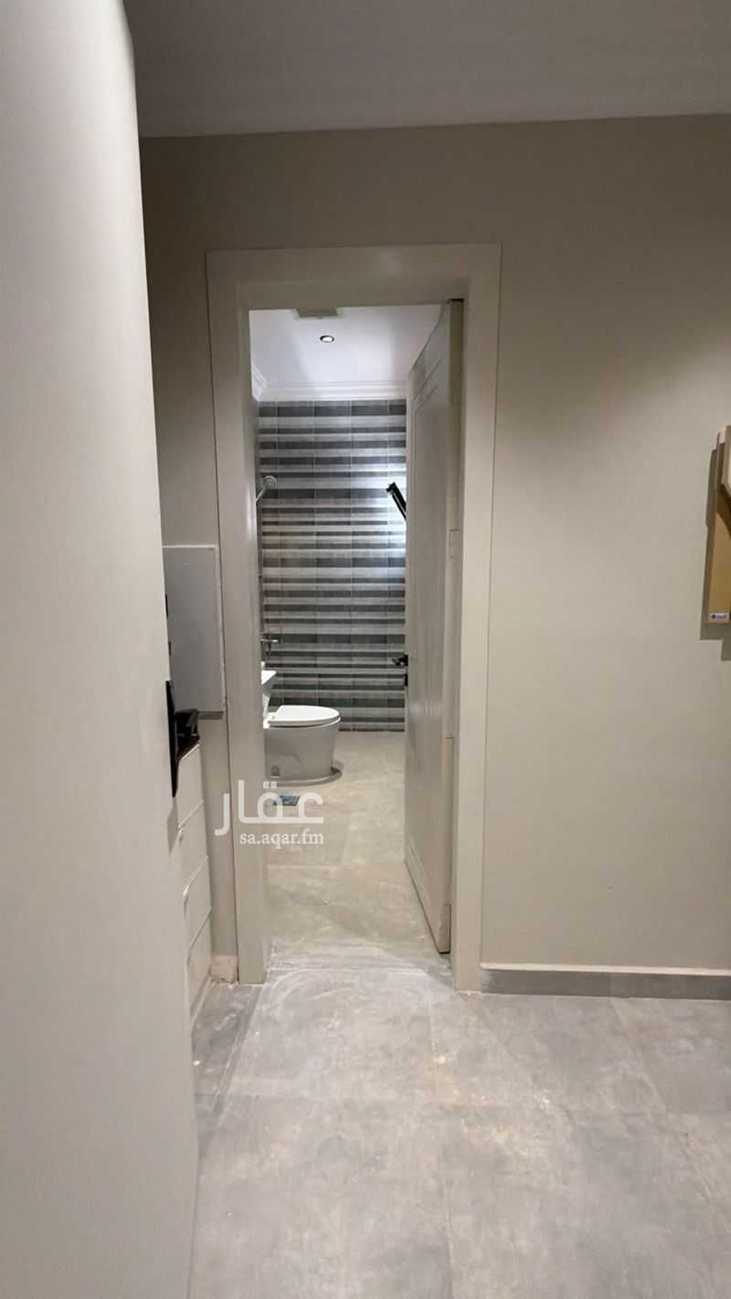3 bedroom apartment in Ishbiliyah, Riyadh 8