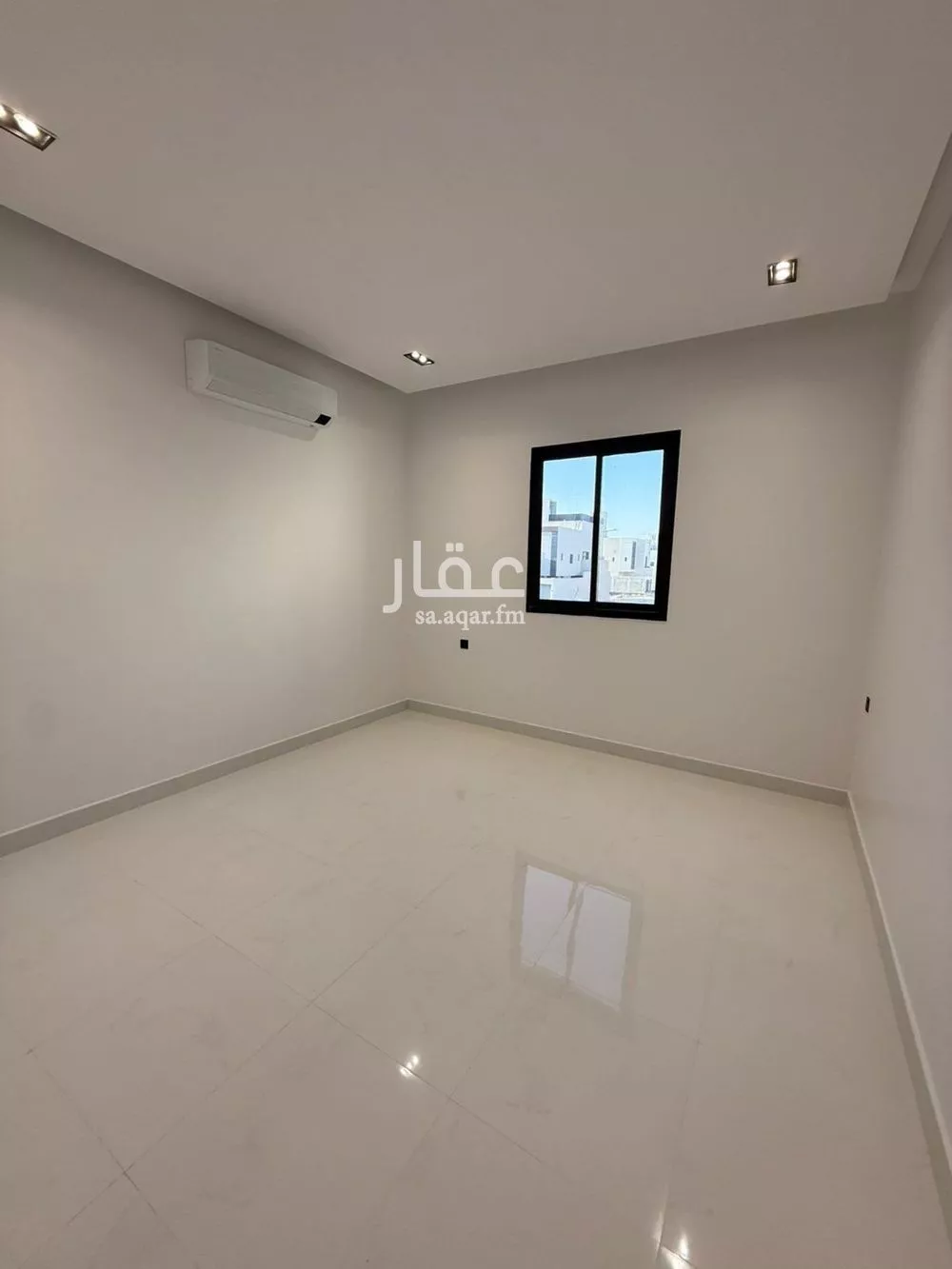 5 bedroom floor in Al Rimal 4