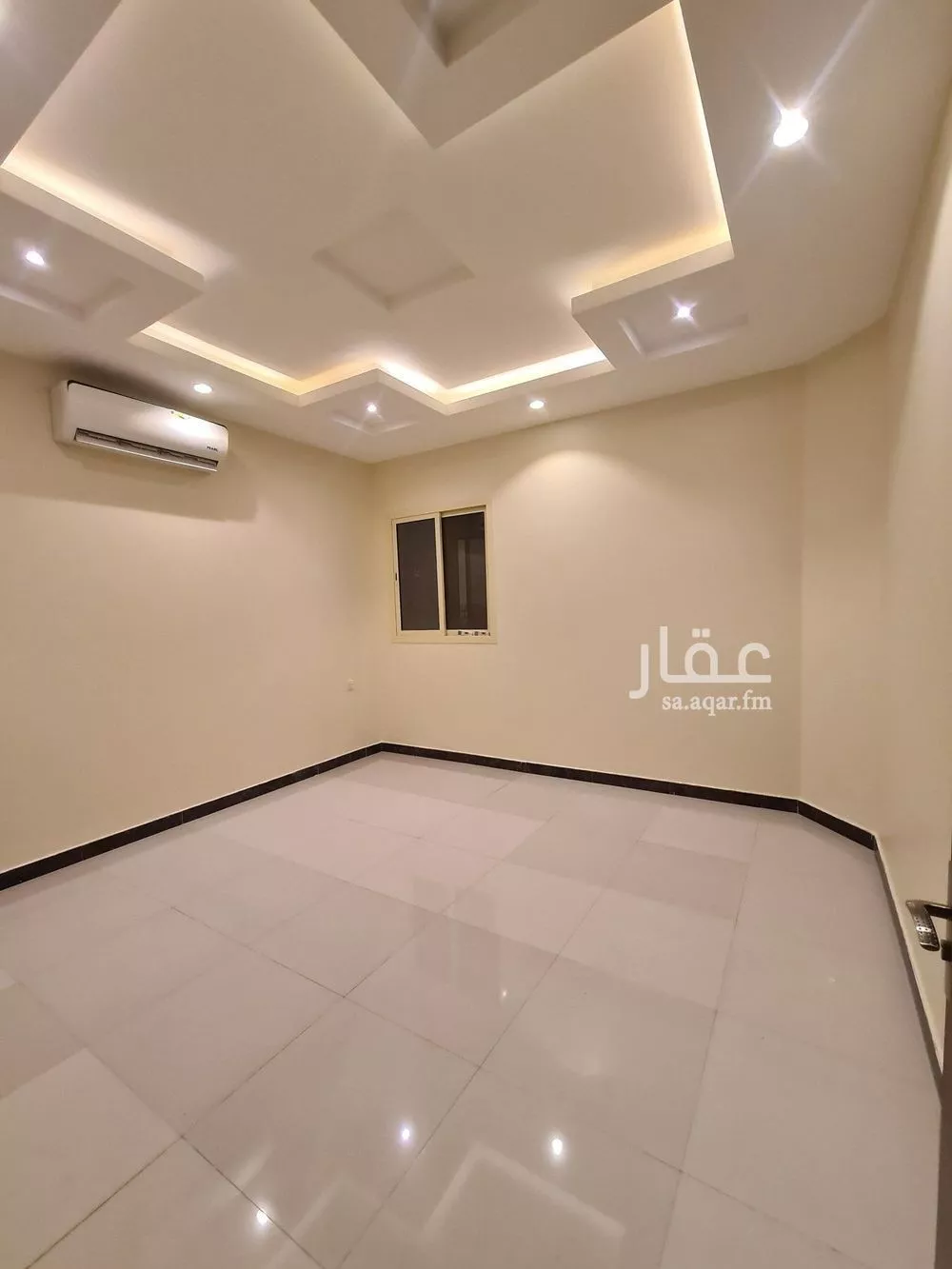 5 bedroom floor in Al Yasmin 2