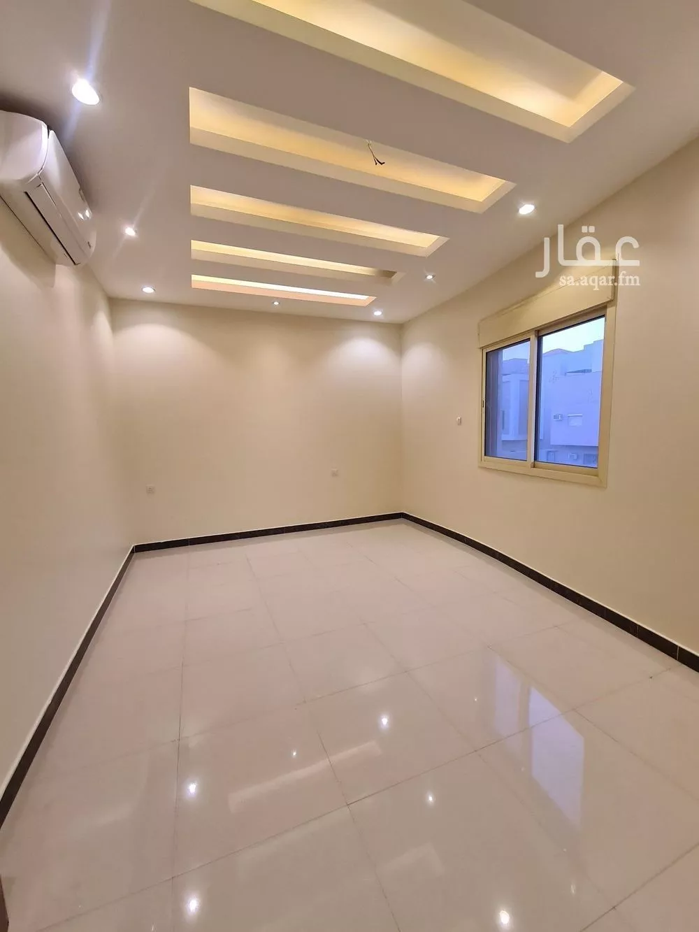 5 bedroom floor in Al Yasmin 10